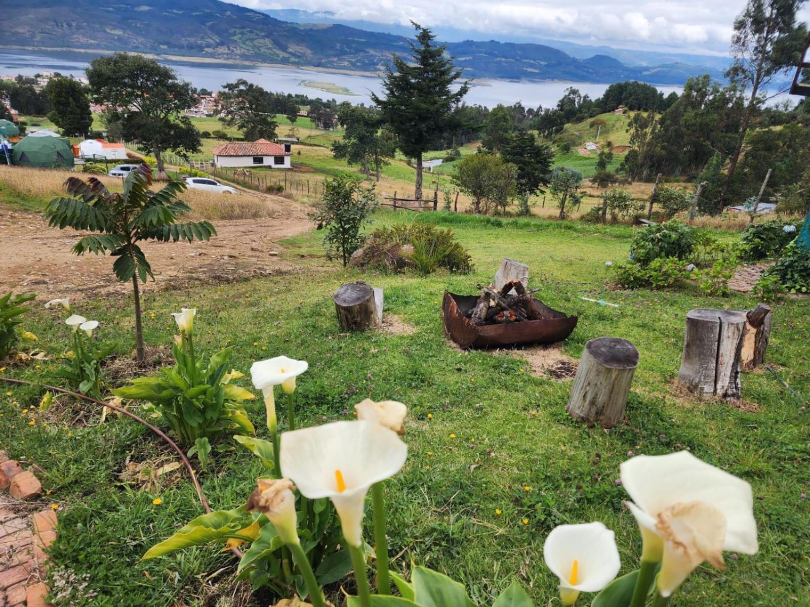 Hotel Glamping Sede Campestre Mirador De Pueblo Viejo Guatavita Exterior foto