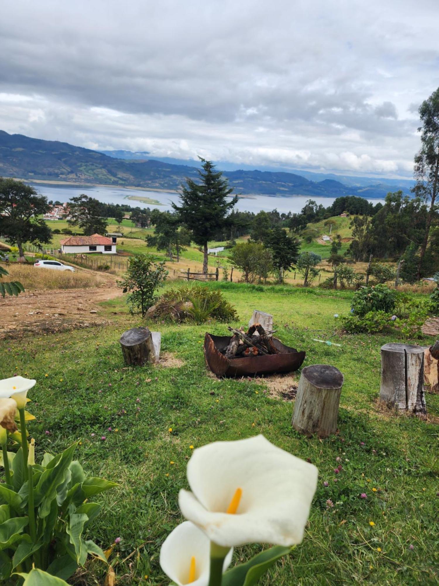 Hotel Glamping Sede Campestre Mirador De Pueblo Viejo Guatavita Exterior foto